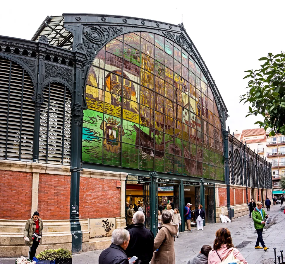 Mercado Central de Atarazanas in Málaga on a cloudy day