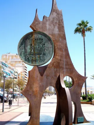 Fuengirola - Monumento a la peseta 4