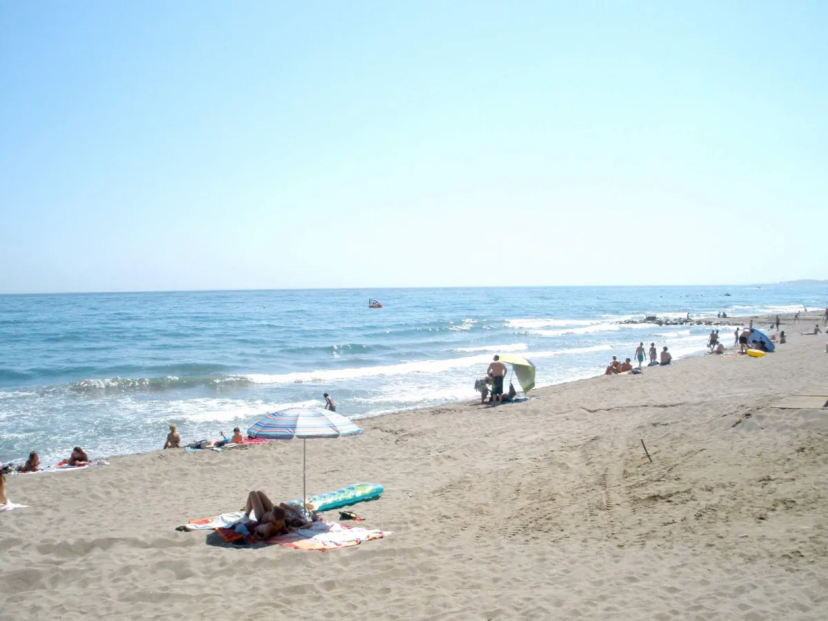 Marbella - Playa de la Fontanilla 01